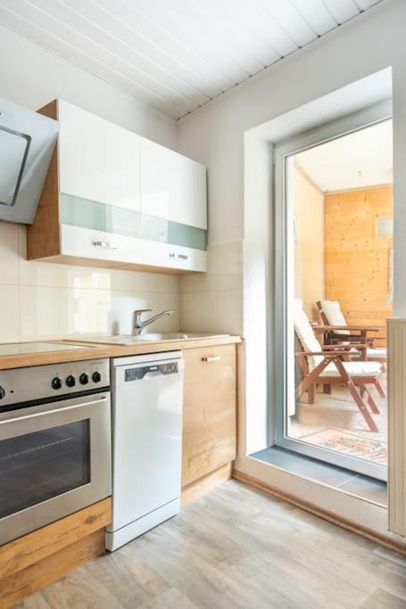 코블렌츠 E"Stein 3 Zkb Terrasse 아파트 외부 사진